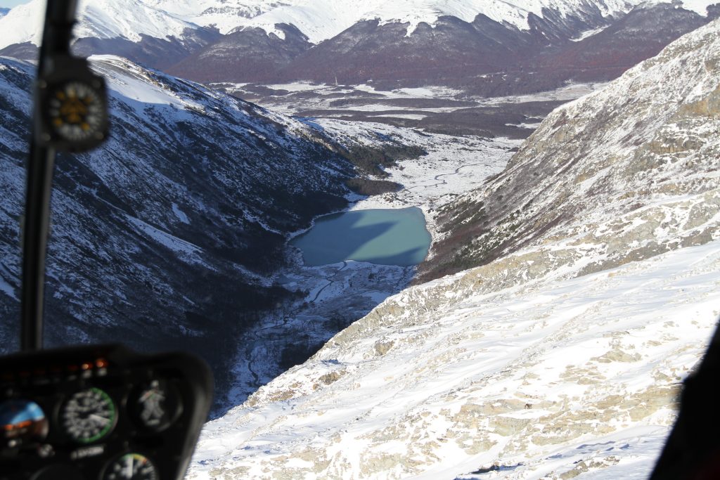 Laguna_Esmeralda_-_Sobrevuelo_15_minutos_(3)[1]