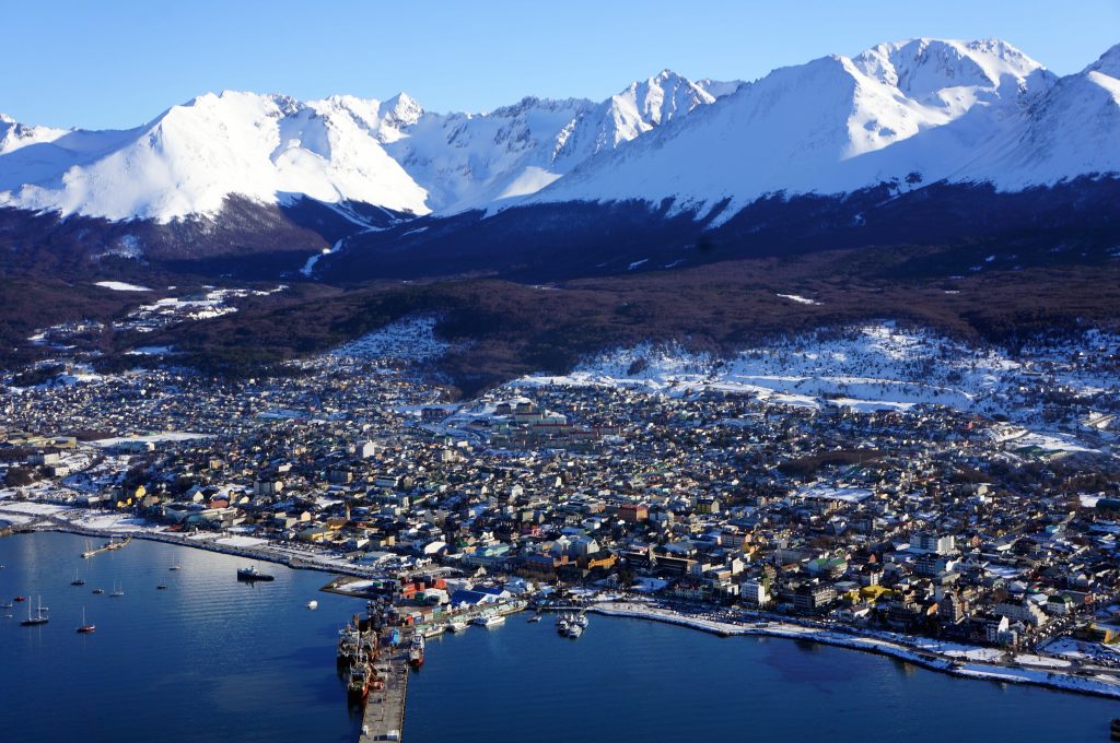 Ushuaia desde el aire Invierno